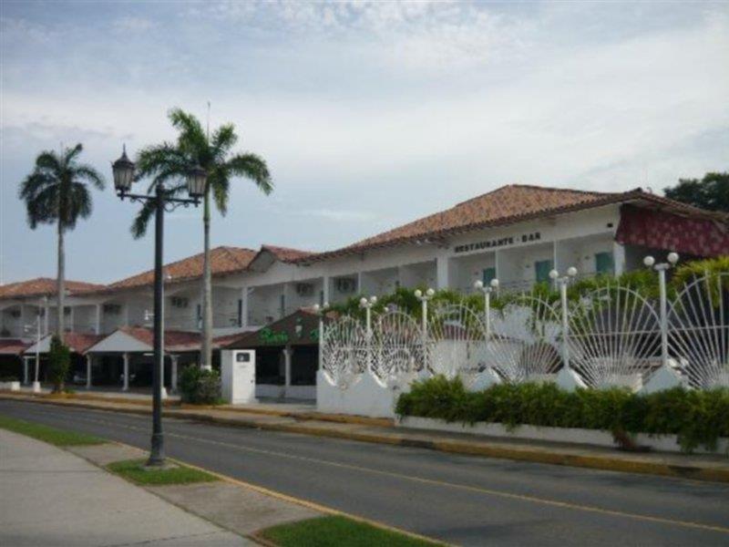Отель Amador Ocean View Панама Экстерьер фото